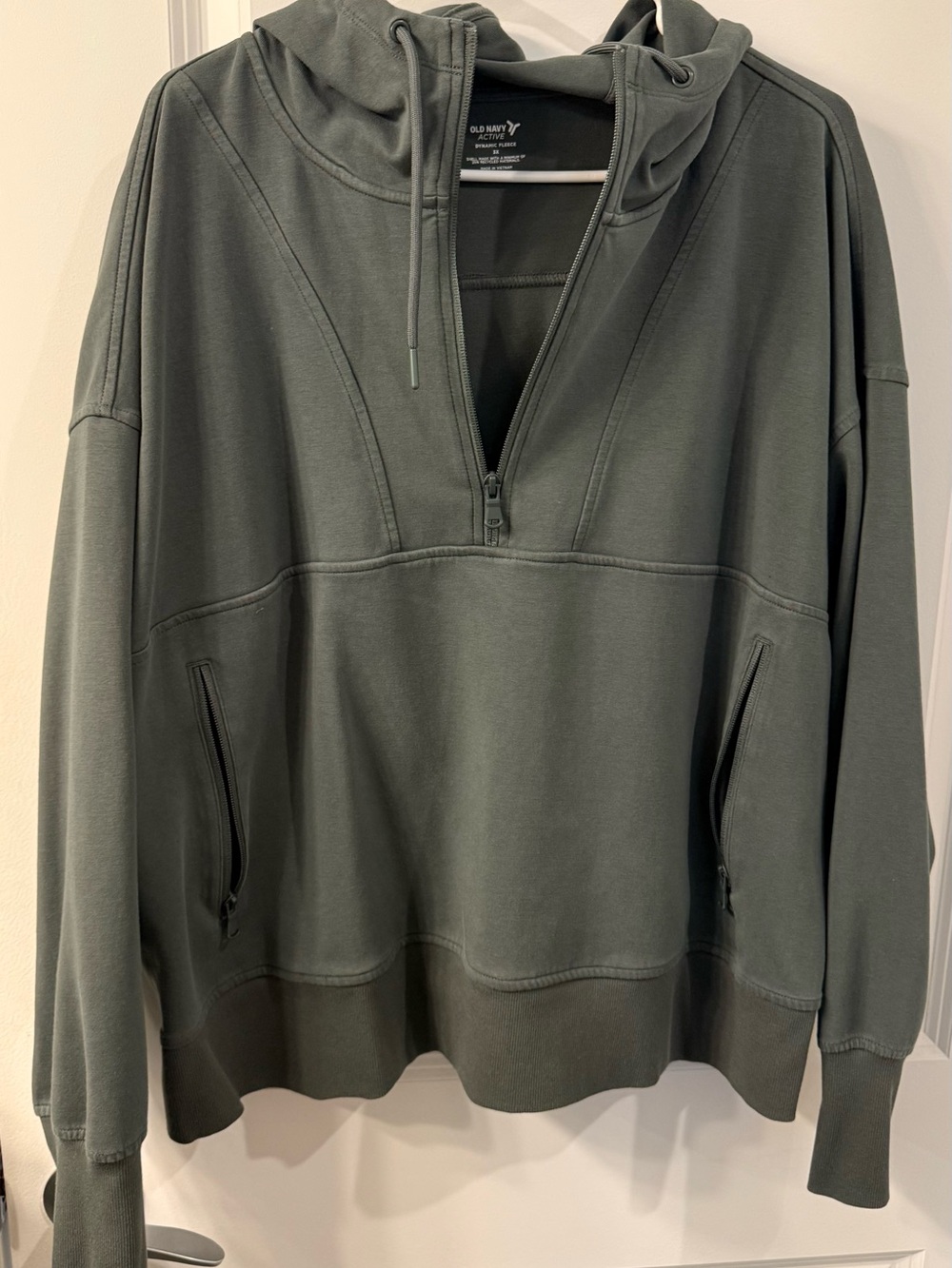 Old Navy Dynamic Fleece Half-Zip Hoodie Sweater